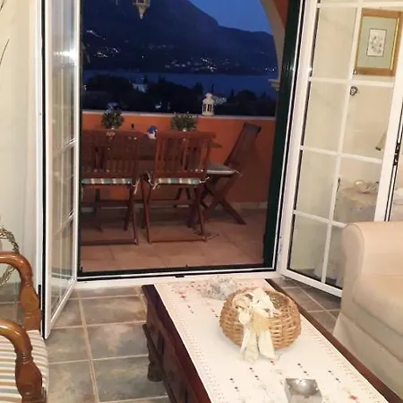 Bella Vista Apartment *
