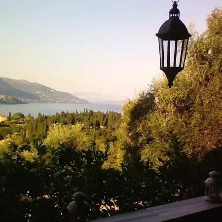 Bella Vista Apartment Kato Korakiana
