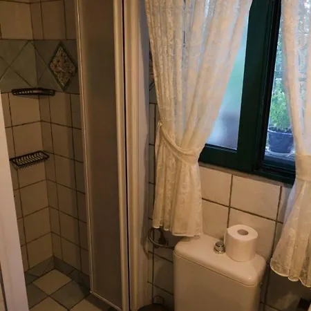Bella Vista Apartment *