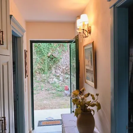 Bella Vista * Κάτω Κορακιάνα